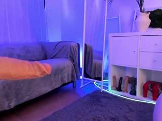 mary-lori Sex Cam Show
