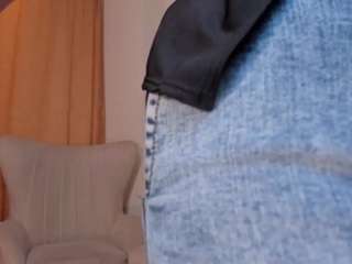 tiffannysins, female webcam model,  years old, on live webcam