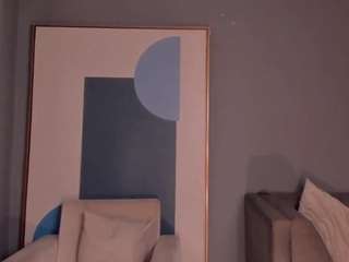 Ce modèle est en direct maintenant. tiffannysins