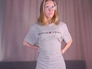 eloiscobane Live Webcam on CamSoda