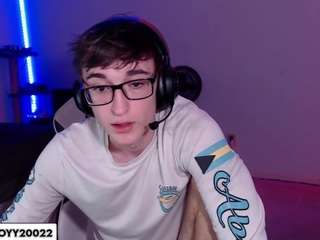 JohnnyBoyy2002