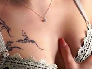 katrinabellman's CamSoda show and profile