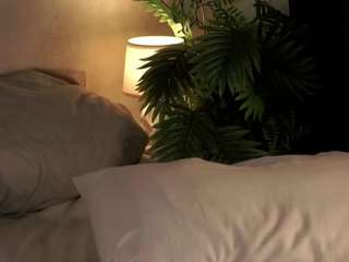 Live cam show with KatrinaBellman