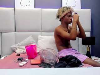 angela21