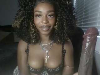 cocolefeme webcam