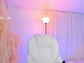 Miss-Nii live cam preview