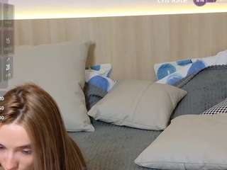 laxyflaxy's live room