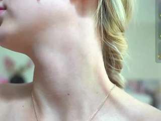 LillianWeal live cam preview