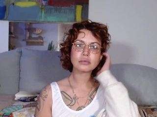  manicmatilda chat room