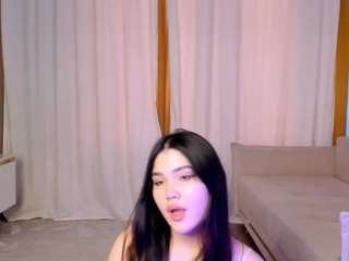 yummym Live Webcam on CamSoda