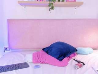 cristalfoxy from CamSoda is Freechat