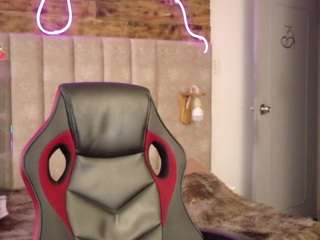  emma-visconti chat room