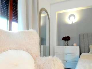 kiralips Live Webcam on CamSoda