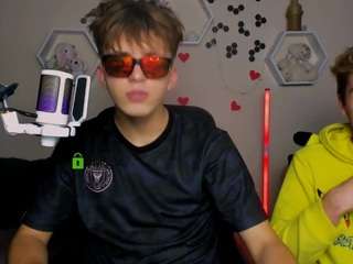 travis-wolf camsoda