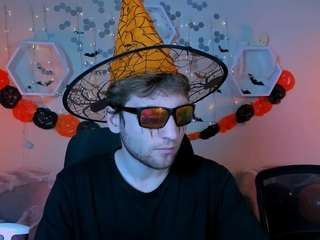 travis-wolf camsoda