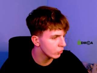 travis-wolf webcam model