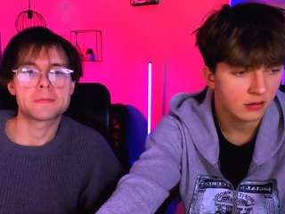 travis-wolf Live Webcam on CamSoda