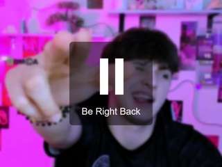 travis-wolf's CamSoda show and profile