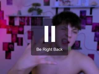 travis-wolf's CamSoda show and profile