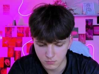 travis-wolf webcam model