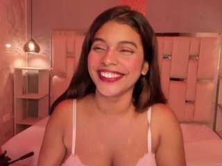 amyevan webcam model