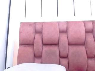 Ariana-pearl live webcam on Soda Cams