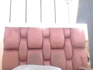 ariana-pearl live webcam show