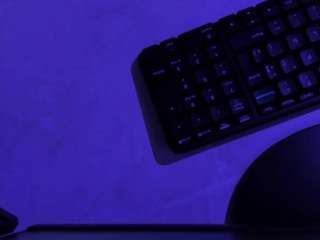 Cataleyaglow's cam show statistics and live stream