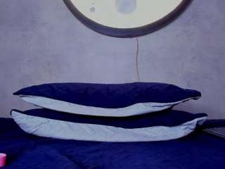 honny-23 live cam profile