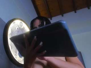 honny-23 Sex Cam Show