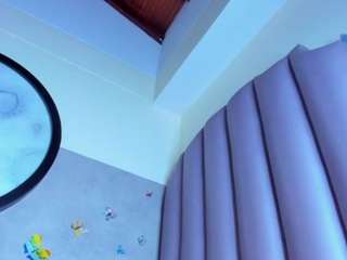 Horny live webcam show