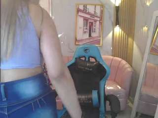 jade-jones-a Live Webcam on CamSoda