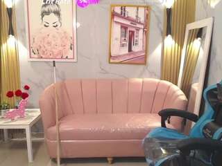 jade-jones-a Live Webcam on CamSoda