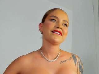 Valentinamilan02