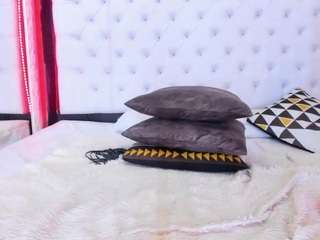  denny-zeans chat room