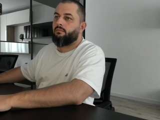 dravenpeak from CamSoda is Freechat