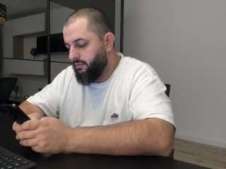 dravenpeak from CamSoda is Freechat