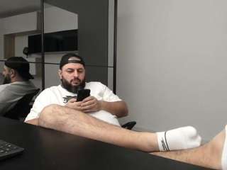  dravenpeak chat room