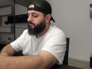 dravenpeak's profile image