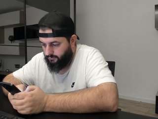 dravenpeak Brown live webcam