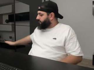 dravenpeak Live Webcam on CamSoda