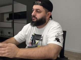 dravenpeak Live Webcam on CamSoda