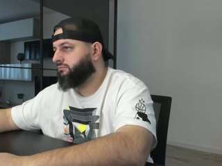 dravenpeak Live Webcam on CamSoda