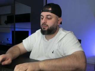 dravenpeak Live Webcam on CamSoda