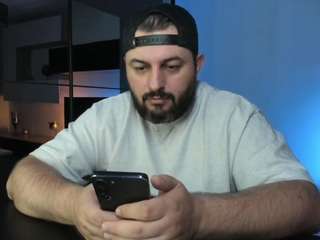 Dravenpeak live webcam show