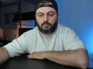 Dravenpeak live webcam show