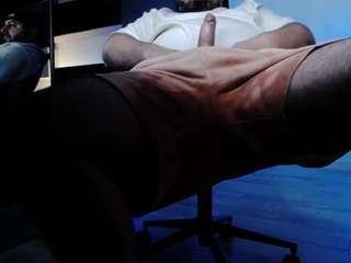 Dravenpeak live webcam show
