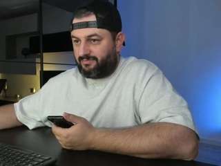 Dravenpeak live webcam show