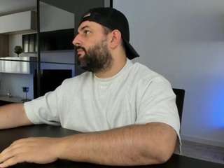 Dravenpeak live webcam show