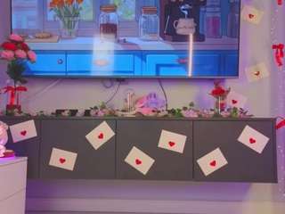 francinebritnell's CamSoda show and profile